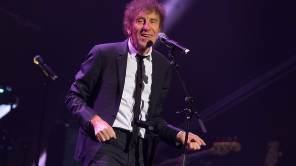 Alain Souchon annonce une tournée en solo