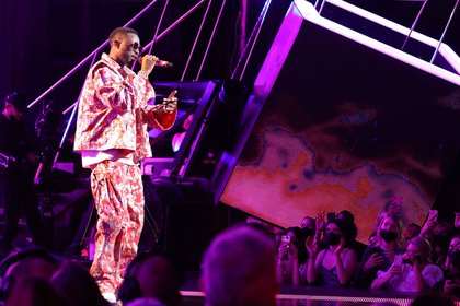 Dadju - Cérémonie des NRJ Music Awards 2021