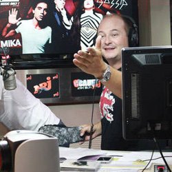 émission du mardi 18 septembre avec Mika et Gossip