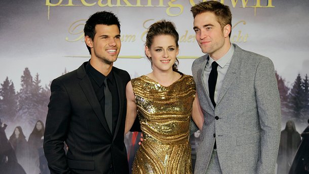 «Twilight» : Taylor Lautner évoque sa rivalité avec Robert Pattinson