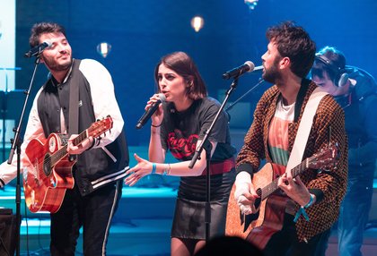 Diva Faune et Léa Paci - NRJ Music Tour Paris 2019