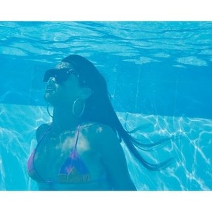 Rihanna en République Dominicaine: With love from #DR @gomillionandleupold
