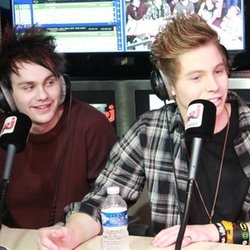 Mercredi 2 Avril avec 5SOS