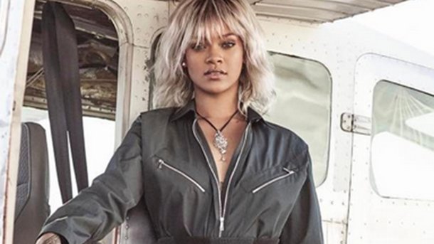 Rihanna sublime en couverture de Harper's Bazaar