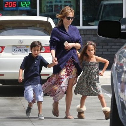 Jennifer Lopez et ses enfants, Max et Emme