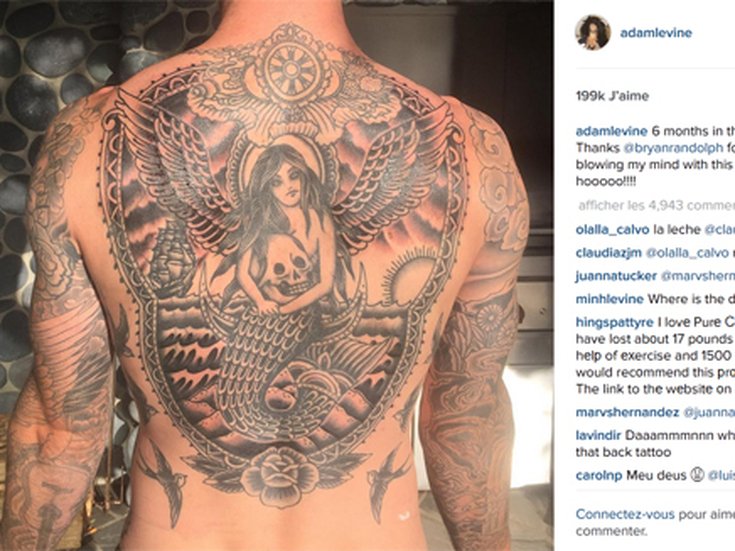 Adam Levine dévoile son énorme nouveau tatouage 