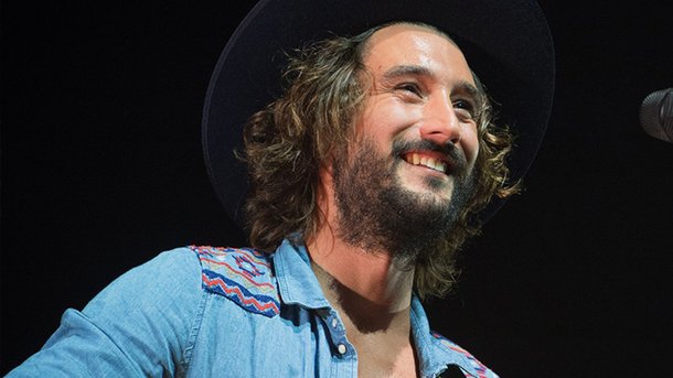 Jérémy Frerot: de retour en solo, il annonce un album et une tournée