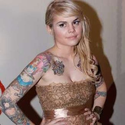 Devinez à quelle star sont ces tatouages ?