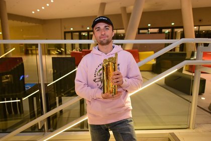 Squeezie - Backstage NRJ Music Awards Paris Edition