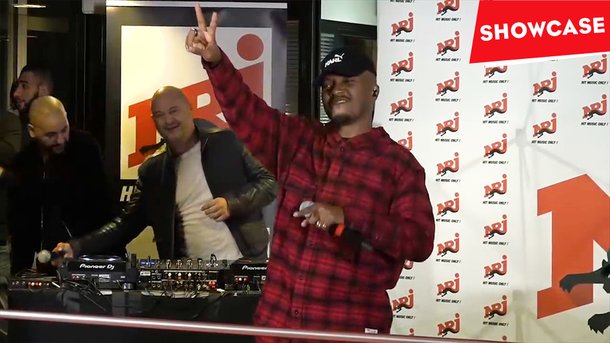 Soprano en concert privé met le feu chez NRJ!
