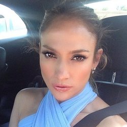 Jennifer Lopez: Happy #LaborDay every one. Enjoy your time to NOT labor...  #dayoff #beautifulday #backtoworktomorrow 