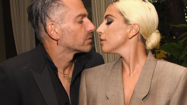 Lady Gaga va bientôt dire oui à son fiancé Christian Carino !