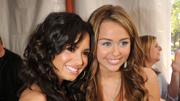 Miley Cyrus et Demi Lovato se confient sur leur amitié