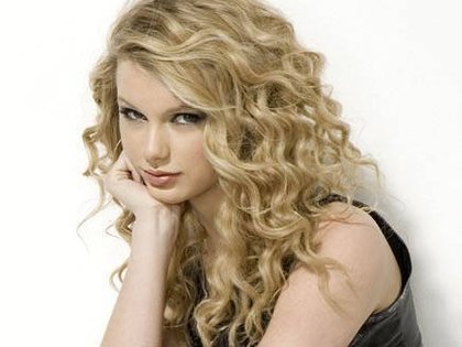 Taylor Swift élue Femme de l'année