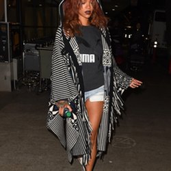 Rihanna @ Aéroport de Los Angeles