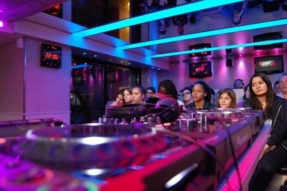 Jeudi 18 avril avec Le Mix de Cauet
