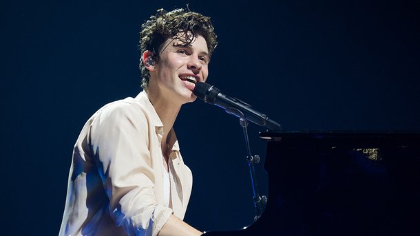 Shawn Mendes: découvrez les images de son concert exceptionnel à Paris