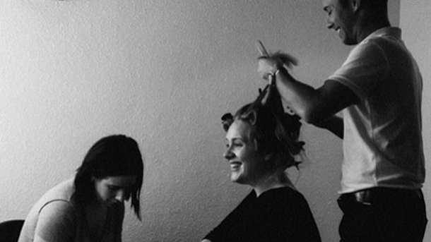 Adele : elle partage les coulisses des NRJ Music Awards!