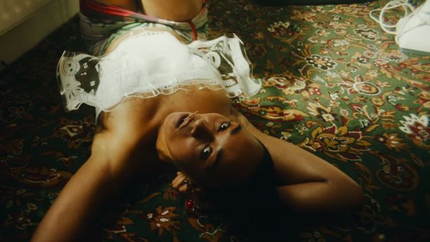 Jorja Smith - Be Honest (feat. Burna Boy)