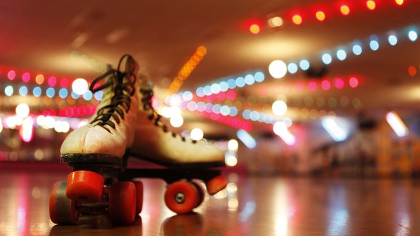 Les infos du Réveil Chérie : le patin à roulettes, c’est de nouveau cool ?