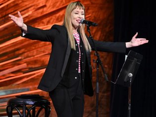 Suzanne Vega