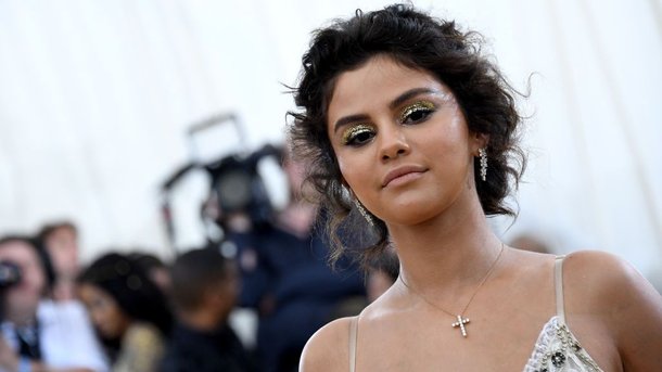 Selena Gomez : l'histoire derrière la chanson « Bad Liar »