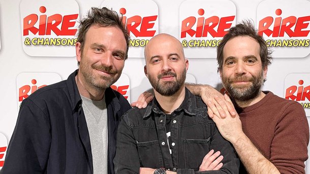 Cédric Cizaire fait l'interview "par erreur" de Sébastien Castro et Guillaume Clérice - Première question : "Est-ce que, par erreur,  vous avez deja envoyé un sms à la mauvaise personne ?