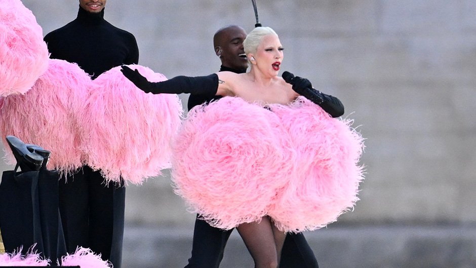 Jeux Olympiques de Paris 2024 Lady Gaga, époustouflante, chante «Mon