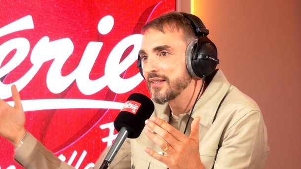 Christophe Willem nous parle de "PS : Je t'aime" au micro de Chérie FM