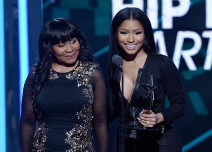 Nicki Minaj et sa mère lors de la cérémonie des Bet Awards 2015