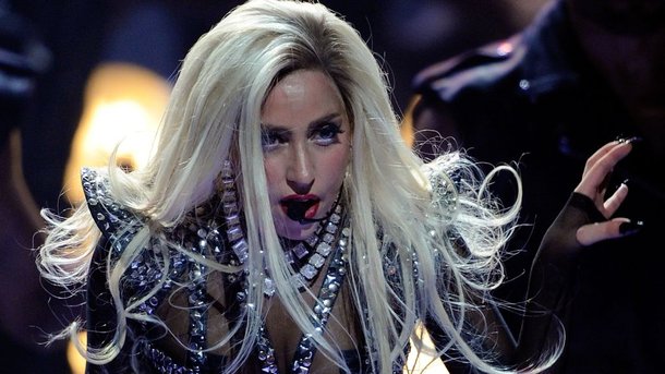 Lady Gaga: l'histoire qui se cache derrière la chanson Alejandro