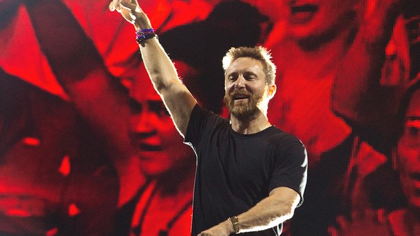 David Guetta débarque avec son nouveau hit «Never Be Alone»