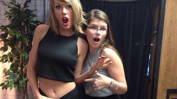 Taylor Swift : son nombril fait le buzz!