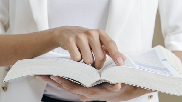 Les infos du Réveil Chérie : découvrez les nouveaux mots qui viennent d’entrer dans le dictionnaire