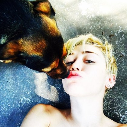 Miley Cyrus: HAPPY