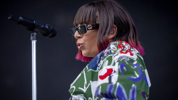Charli XCX au plus mal, la star se confie sur Instagram
