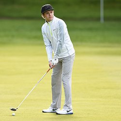 Niall Horan golf