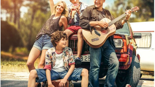 Jeu concours - La Famille Hennedricks - Avec Laurence Arné, Dany Boon, Ferdinand Redouloux, Jehan Renard - Places de cinéma à gagner