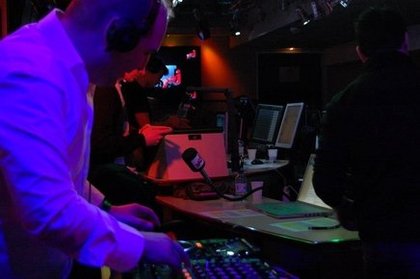 Jeudi 18 avril avec Le Mix de Cauet