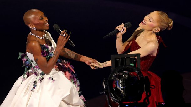 Oscars 2025 : Ariana Grande et Cynthia Erivo offrent un medley impressionnant de "Wicked"