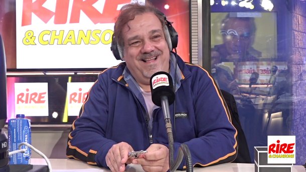 Didier Bourdon : quelques anecdotes étonnantes : il est passionné de vampires, une cartomancienne lui a fait une incroyable promesse, et une voix a changé sa vie