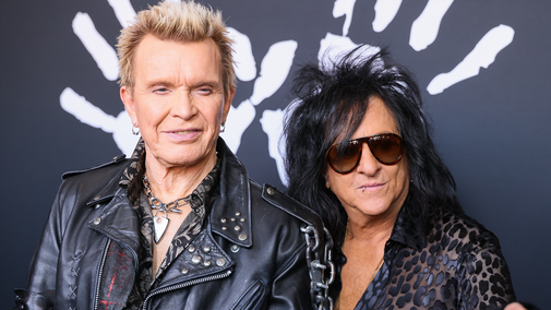 Billy Idol s'offre une nouvelle version acoustique de son tube "White Wedding"