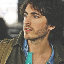 Mickael Miro (5)