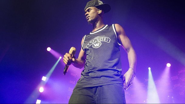 Black M est-il l'auteur de ses chansons?