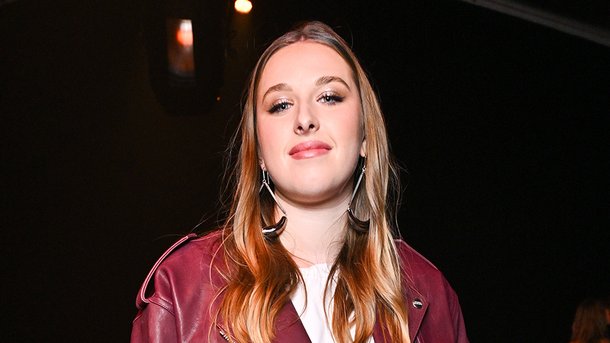 Héléna de la «Star Academy» annonce la sortie d’un nouveau single «Pas de seum pour le summer»