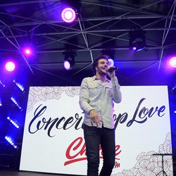 Amir chante son titre "J'ai cherché"