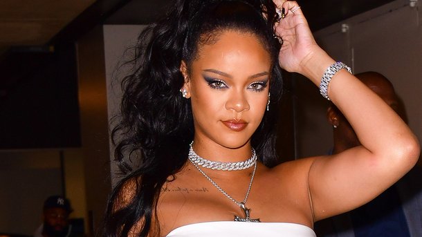 Rihanna dévoile ses inspirations derrière sa marque "Fenty Skin"