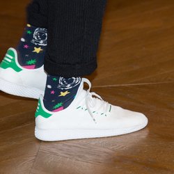 Pharrell Williams reçoit la médaille d'officier des arts et des lettres