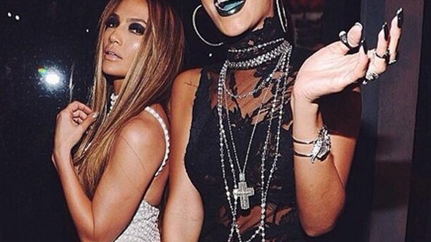 Jennifer Lopez : pas facile d'être dans le bottes de Rihanna!