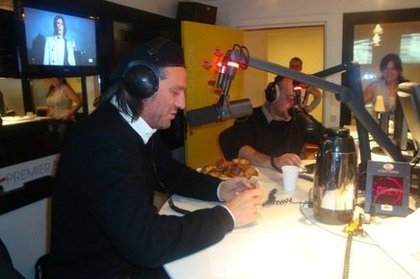 yvan-le-bolloch-rire-et-chansons-photo4